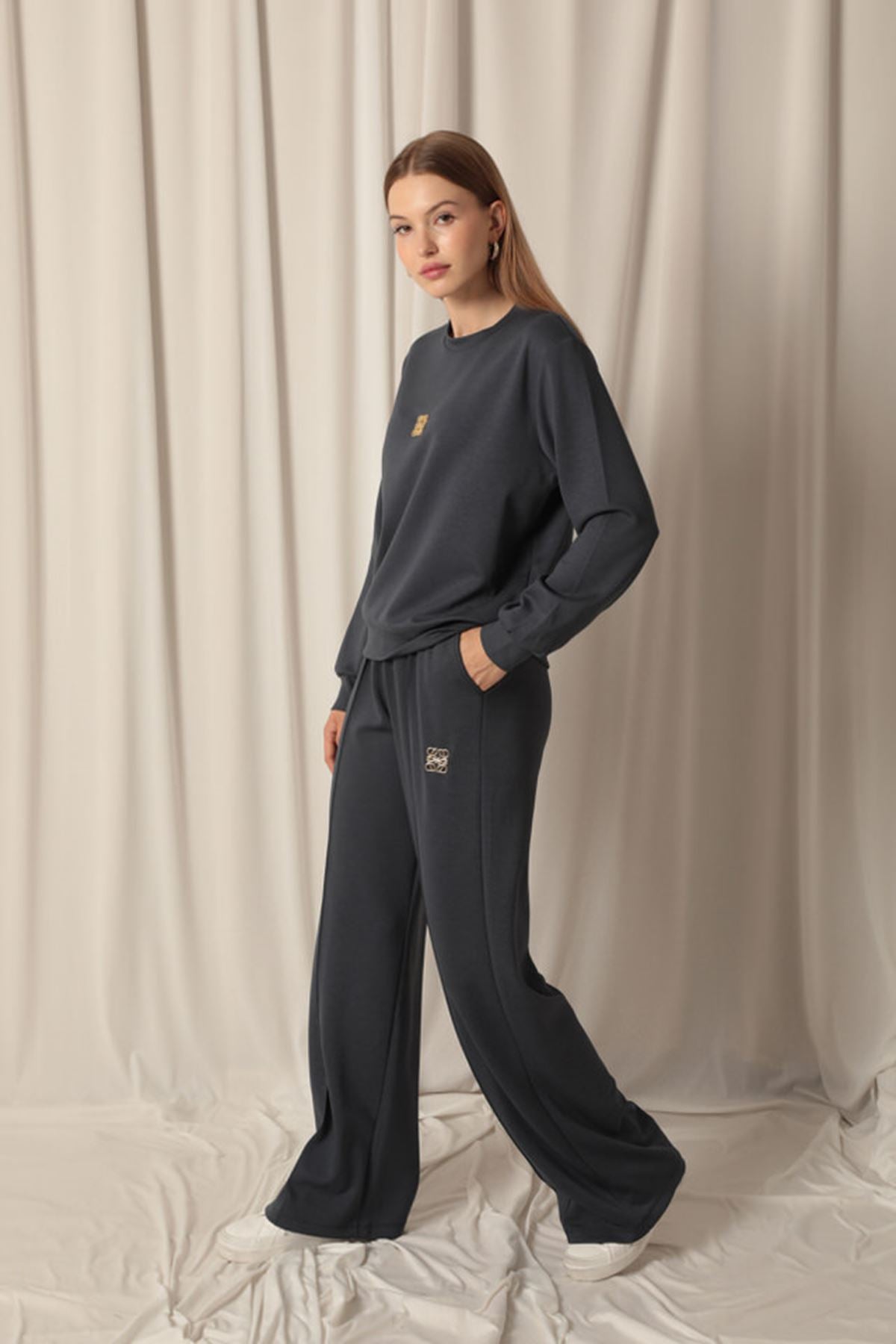 Modal Kumaş Metal Aksesuarlı Kadın Antrasit Takım