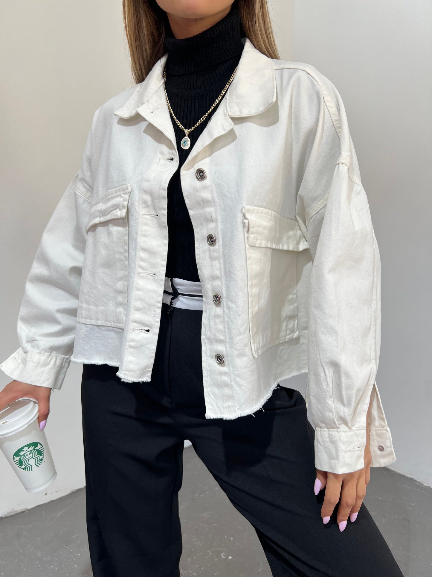 Geniş Cepli Oversize Püsküllü Denim Ceket