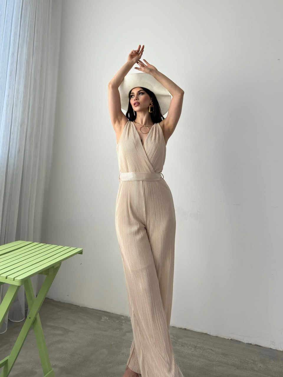 V Yaka Kuşaklı Krinkle Tulum