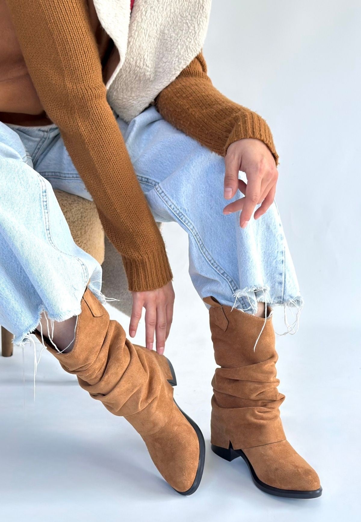 Canty Taba Süet Körüklü Topuklu Çizme