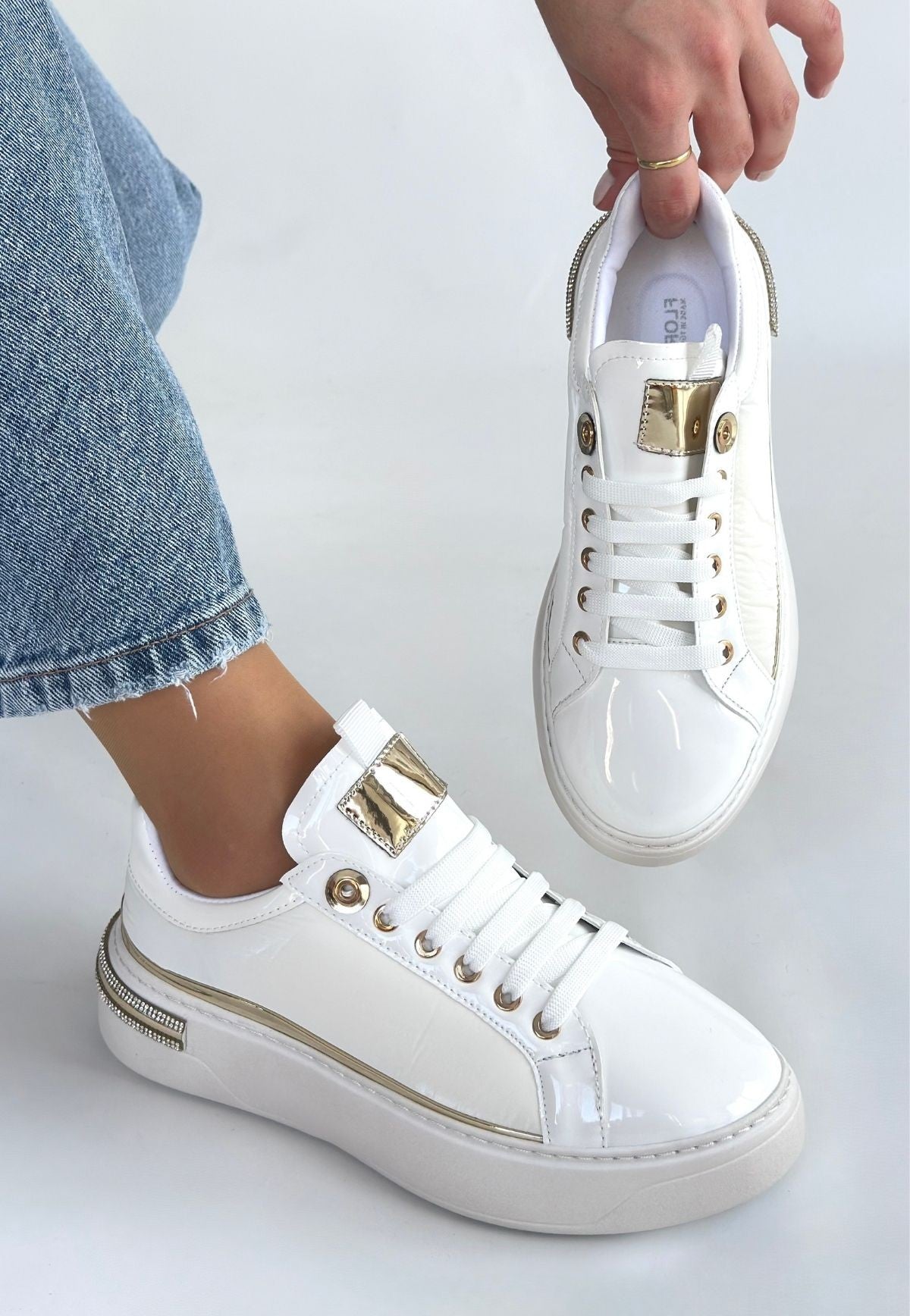 Hley Beyaz Rugan Paraşüt Detaylı Bağcıklı Spor Ayakkabı