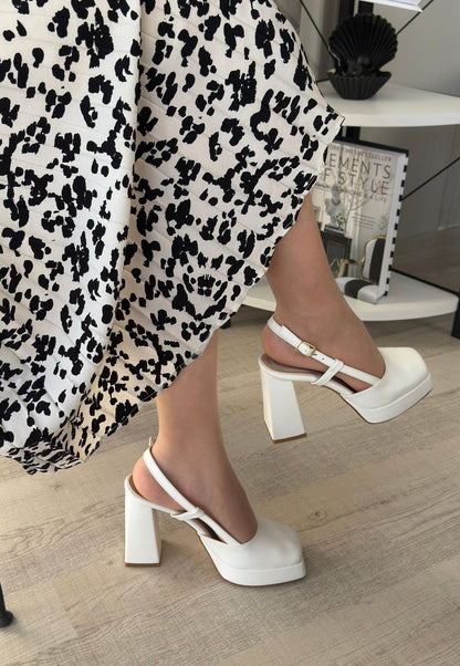 Mety Beyaz Cilt Topuklu Ayakkabı