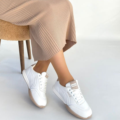 Tawen Beyaz Cilt Bağcıklı Spor Ayakkabı