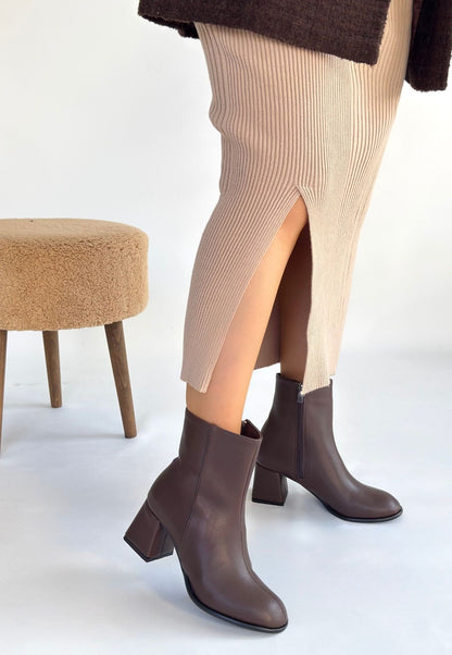 Tendy Kahverengi Cilt Topuklu Bot