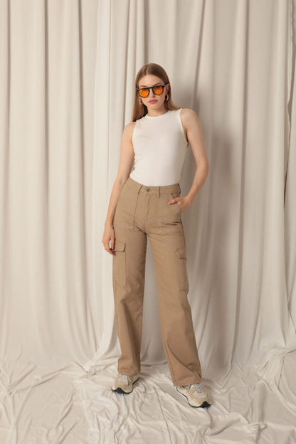 Denim Kumaş Kargo Cepli Kadın Bej Pantolon