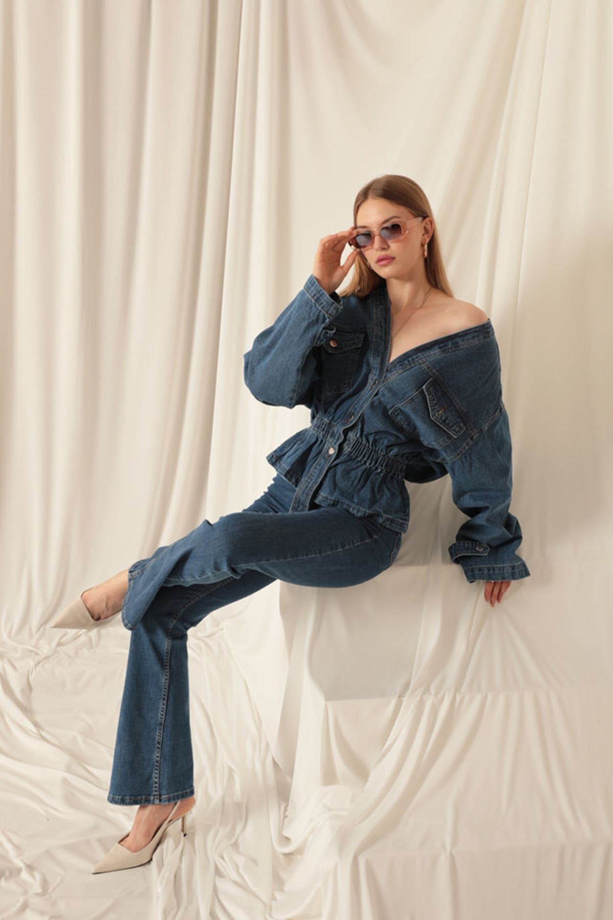 Denim Kumaş Beli Lastikli Kadın Mavi Kot Ceket