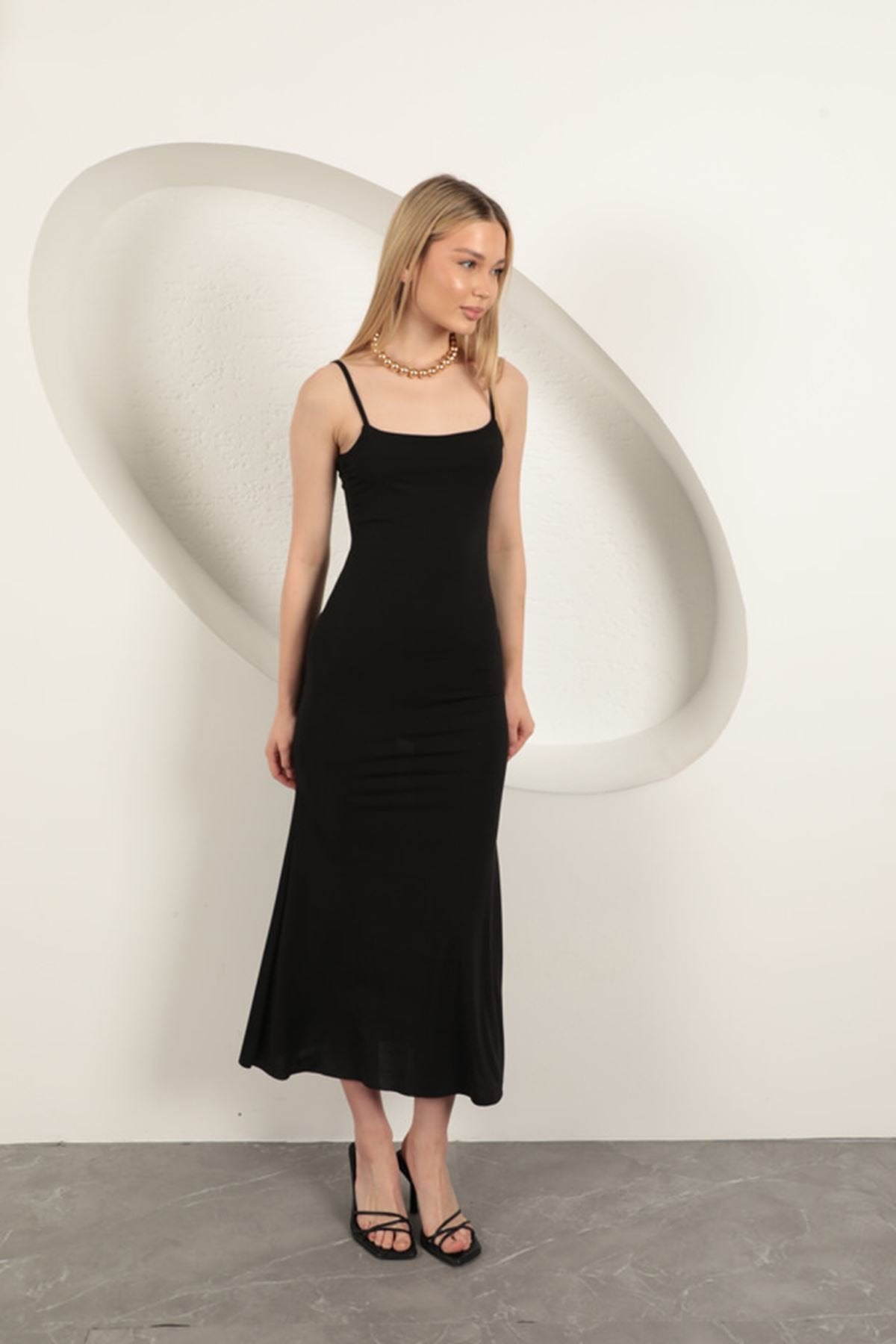 Sandy Kumaş İp Askılı Basic Elbise-Siyah