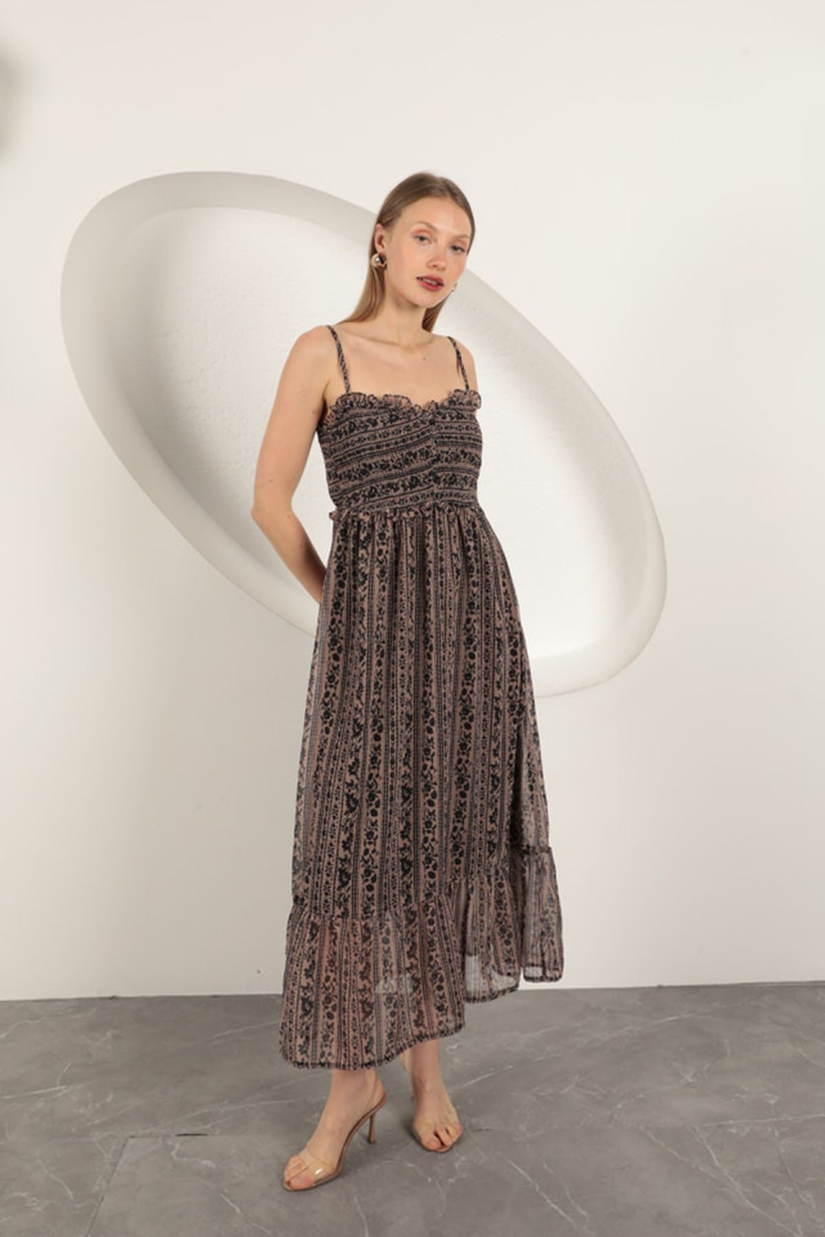 Şifon Kumaş Askılı Elbise-Kahve