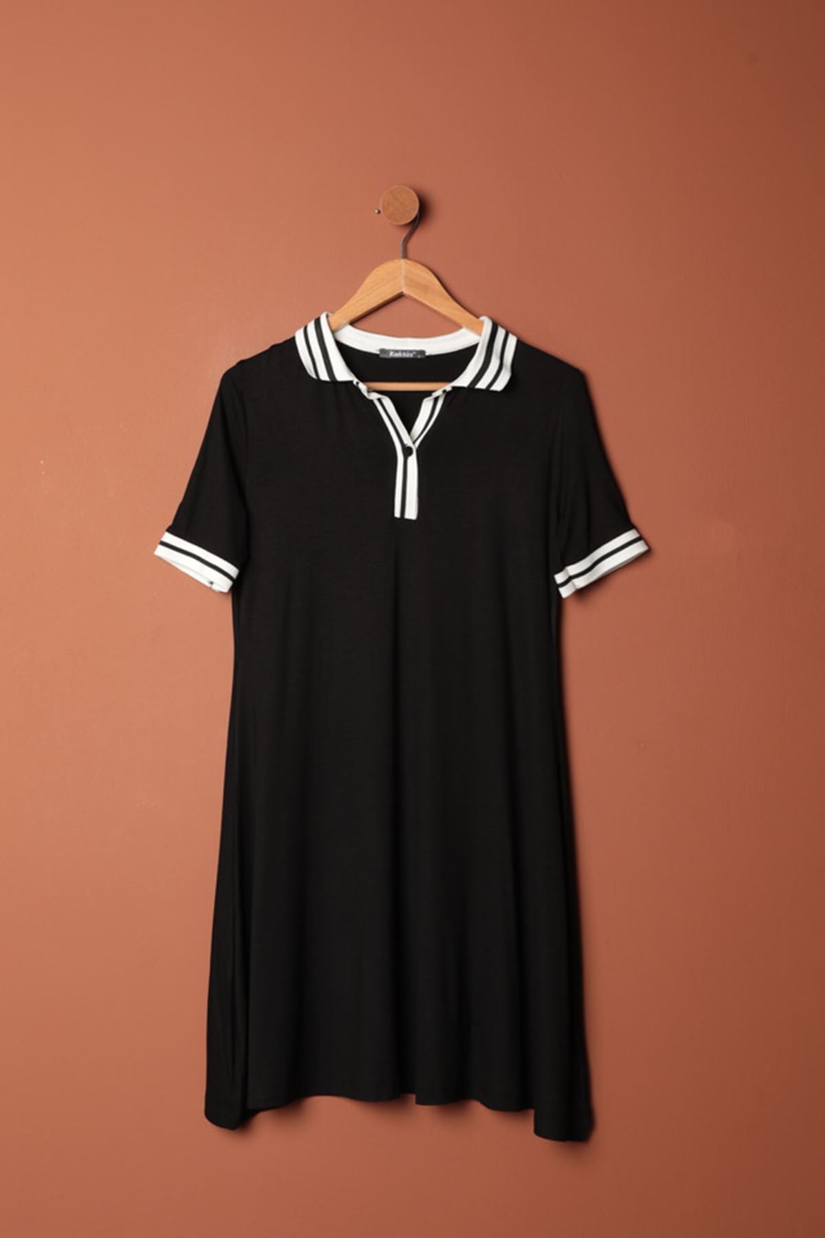 Süprem Kumaş Polo Yaka Elbise-Siyah