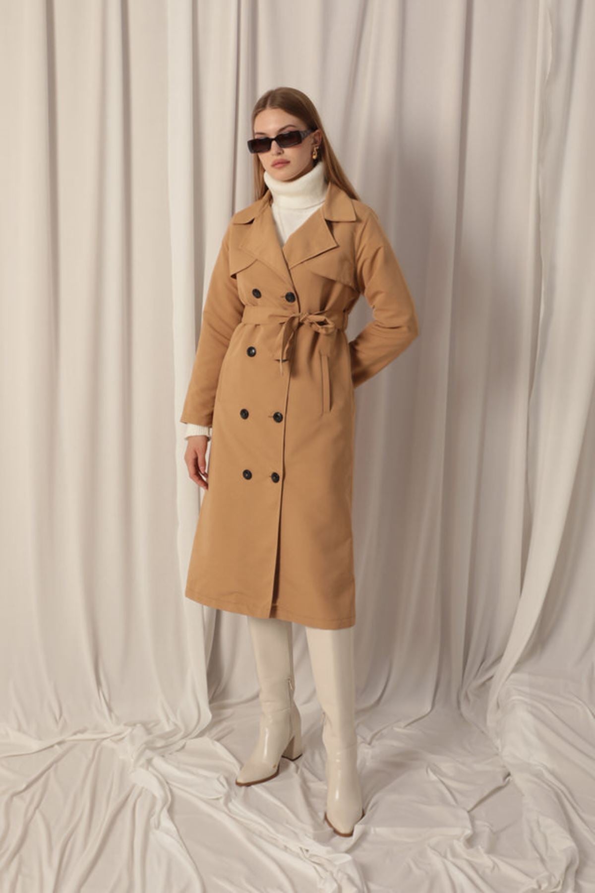 Torino Kumaş Sıvı Geçirmez Maxi Boy Kadın Camel Trençkot