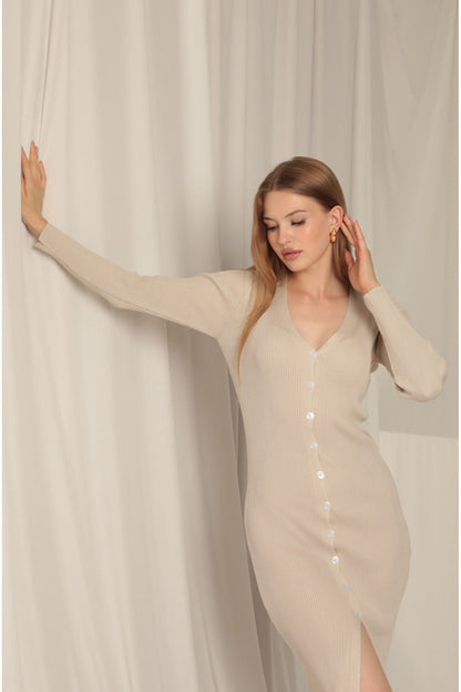 Triko Kumaş Düğmeli Kadın Taş Elbise