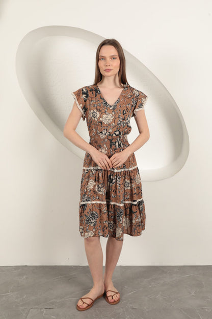 Viskon Çiçek Desenli Elbise-Kahve