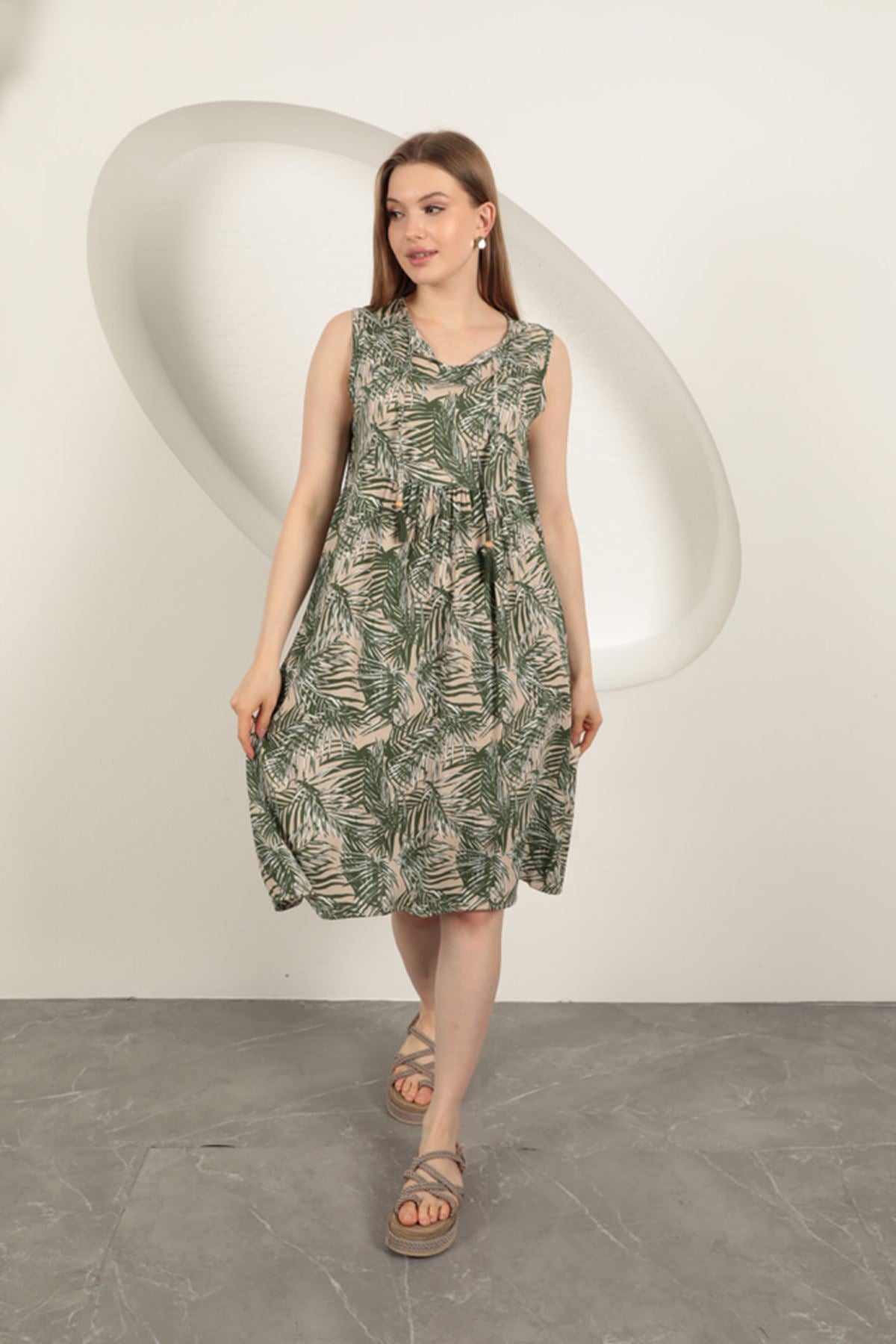 Viskon Kumaş Palmiye Desen Elbise-Yeşil