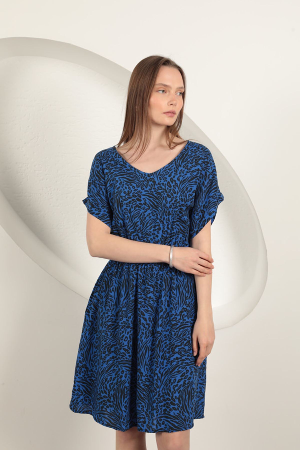 Viskon Kumaş Desenli Elbise-Saks