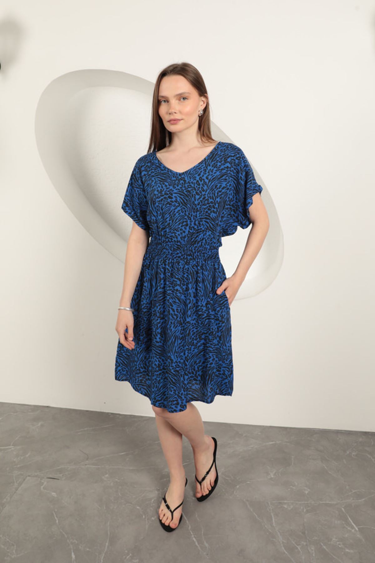 Viskon Kumaş Desenli Elbise-Saks