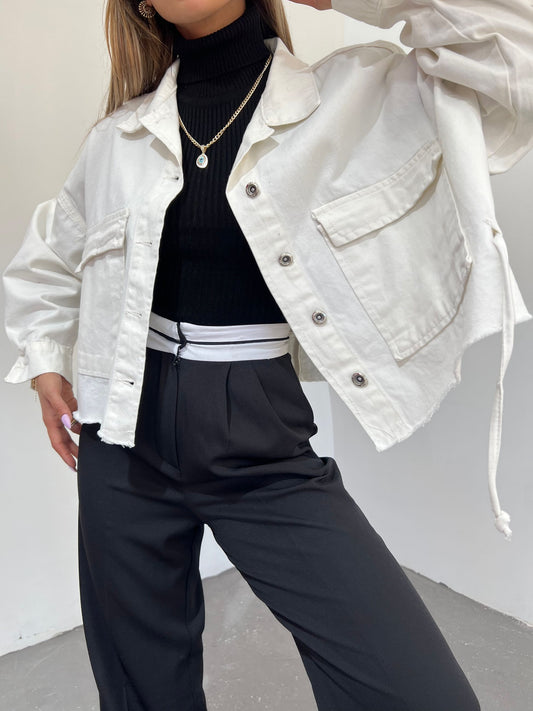 Geniş Cepli Oversize Püsküllü Denim Ceket