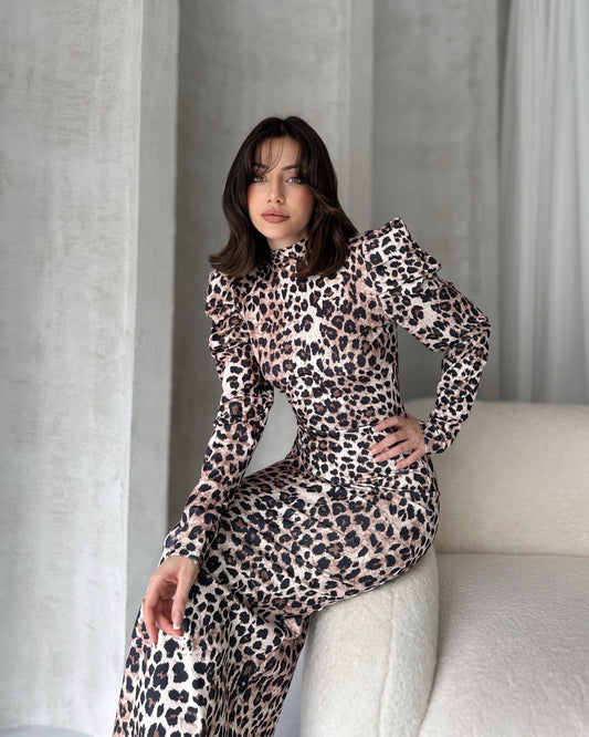 Sırt Dekolteli Leopar Desenli Elbise