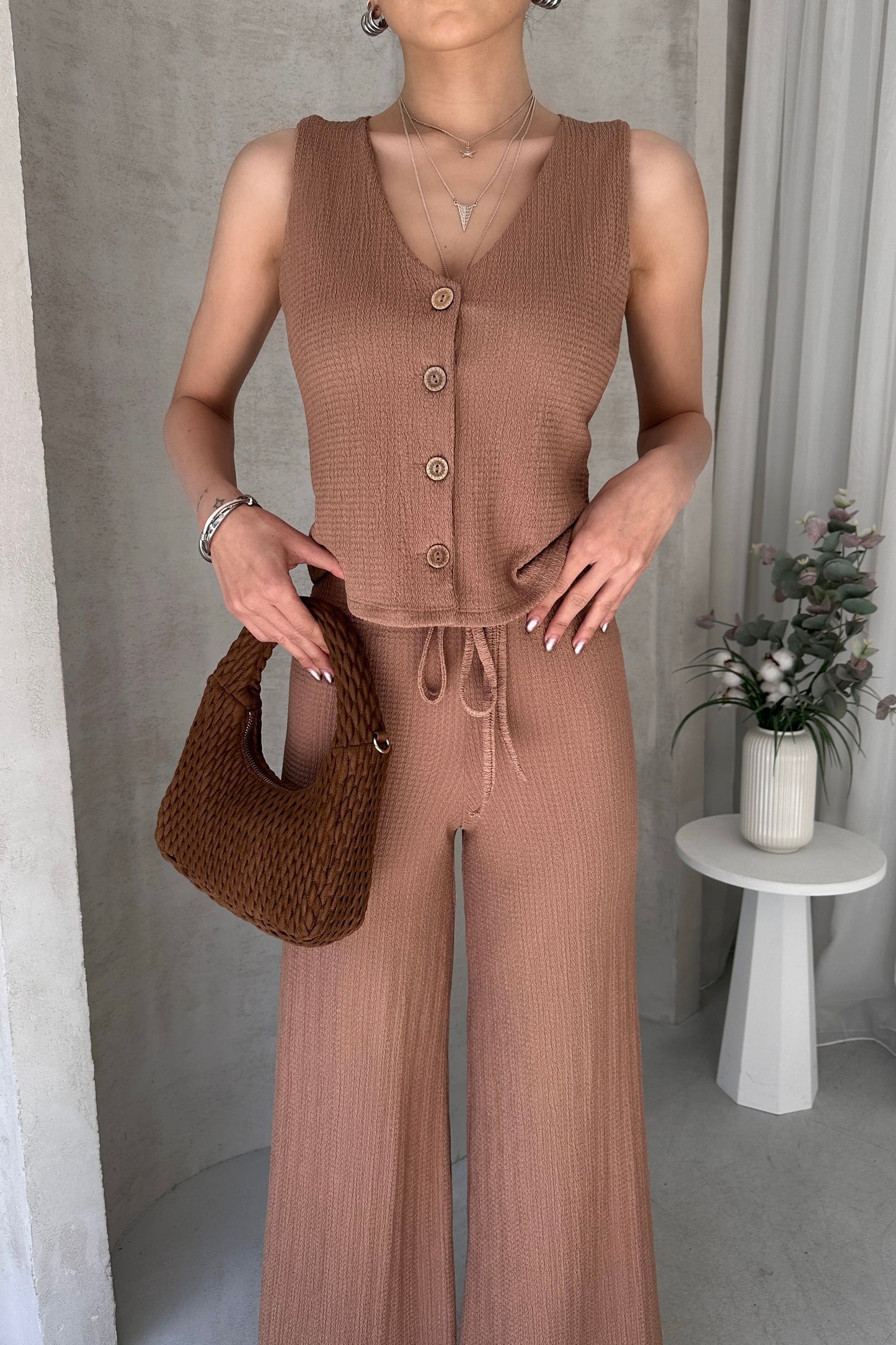 Yüksek Bel Rahat Pantolonlu Kolsuz Yelekli Takım